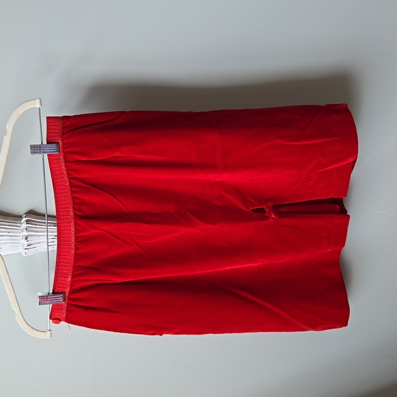 Vintage red pencil skirt with YSL button - Picture 3 of 7